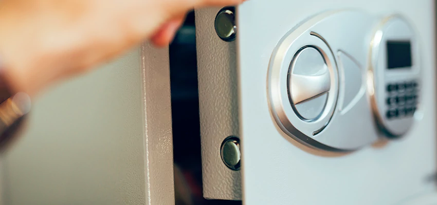 Fingerprint Safe Openers in Martinez, CA